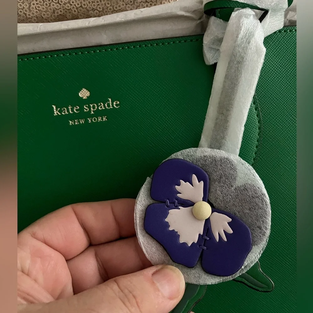Kate Spade NWT DANA Tote Green Bean Color - Picture 9 of 16